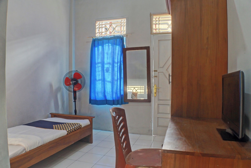 Single Room photo 2