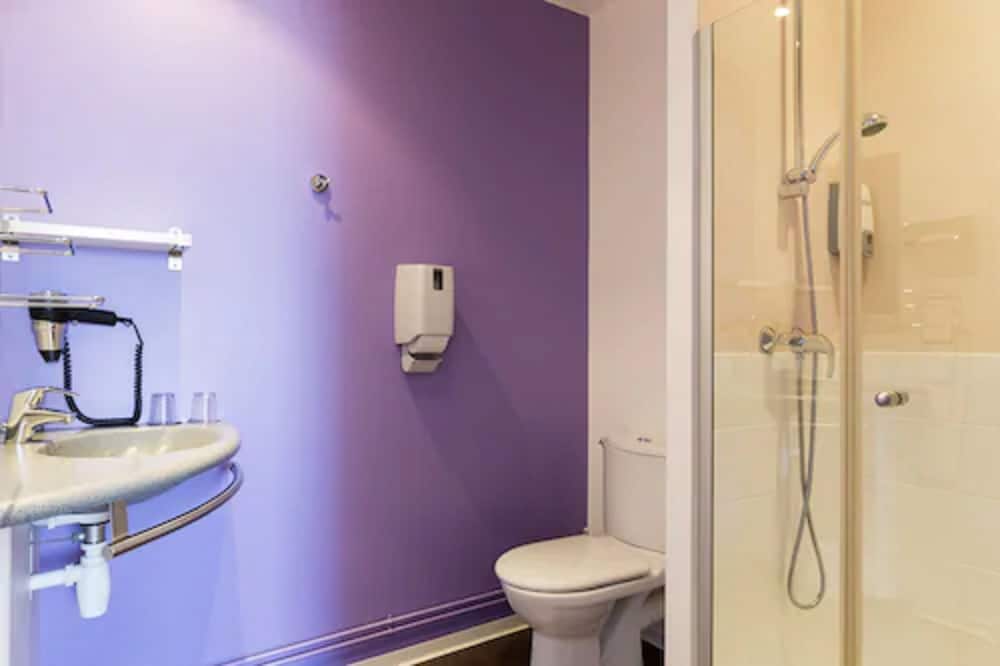 Standard Double Room - Photo 2