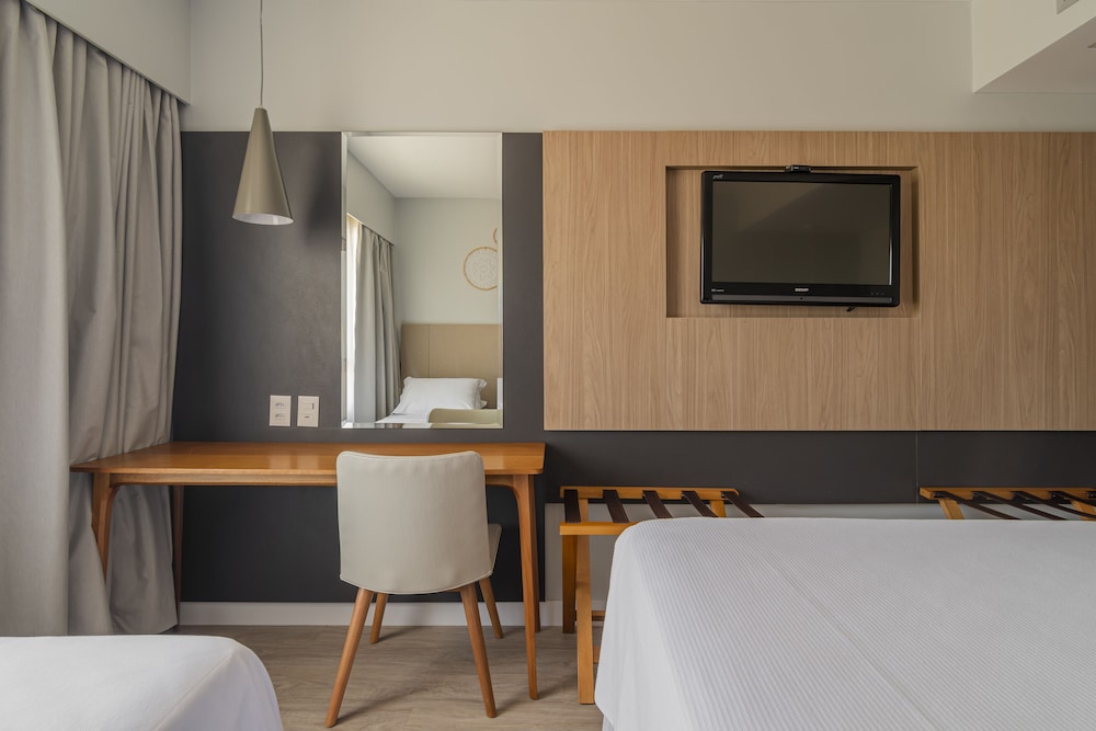 Superior Casal com Cama Extra - Photo 3
