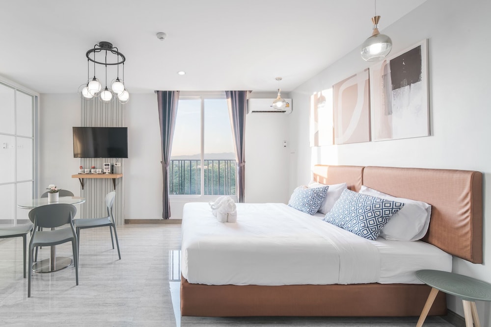 Family Suite - Photo 10