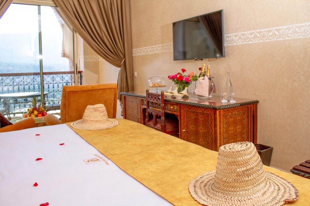 Deluxe Double Room - Photo 4