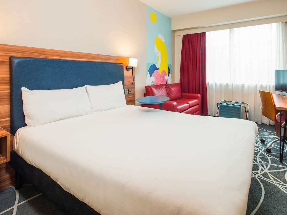 Room, 2 Twin Beds (The Duet) - Photo 9