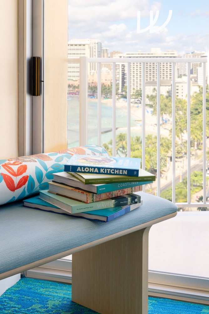 Junior Suite, 1 King Bed, Ocean View - Photo 5