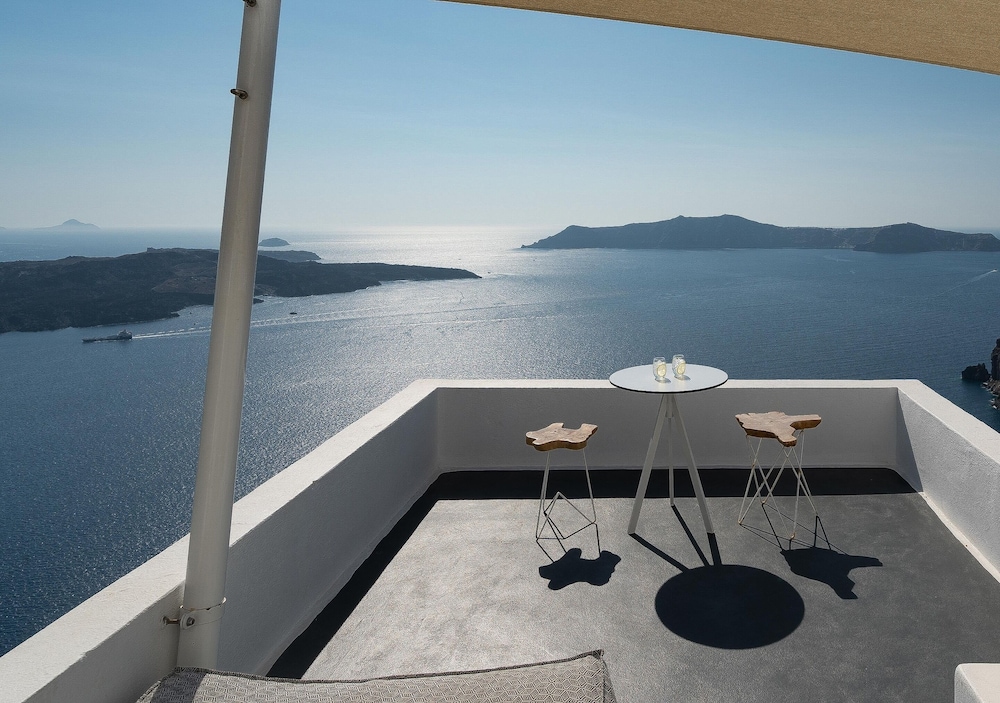 Superior Suite - Photo 3