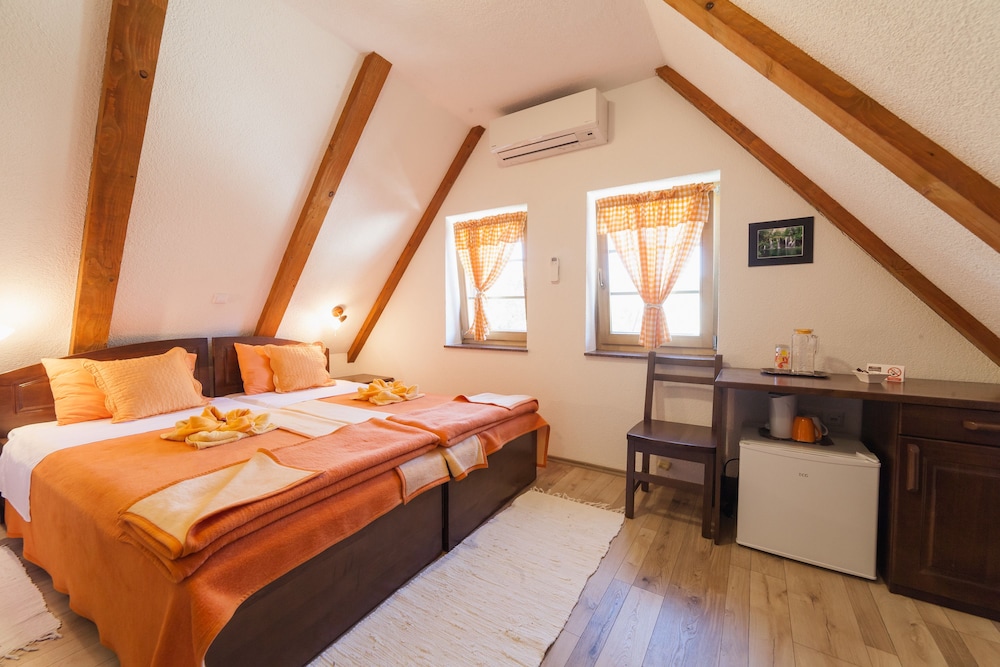 Standard Double Room, Mountain View photo 1