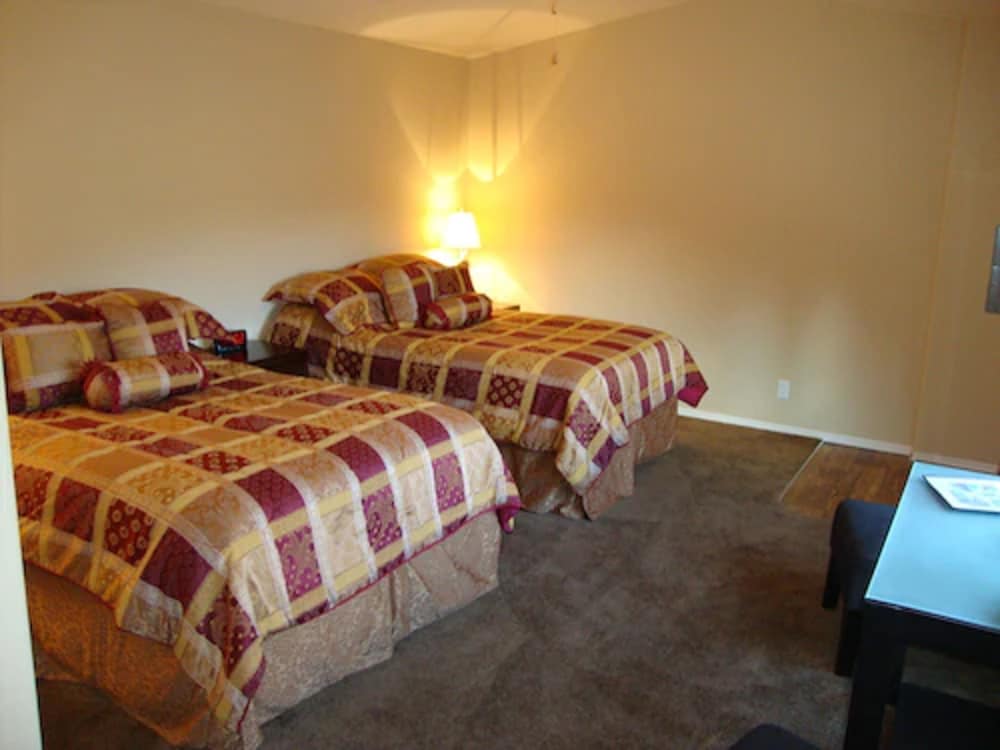 Deluxe Double Room photo 2