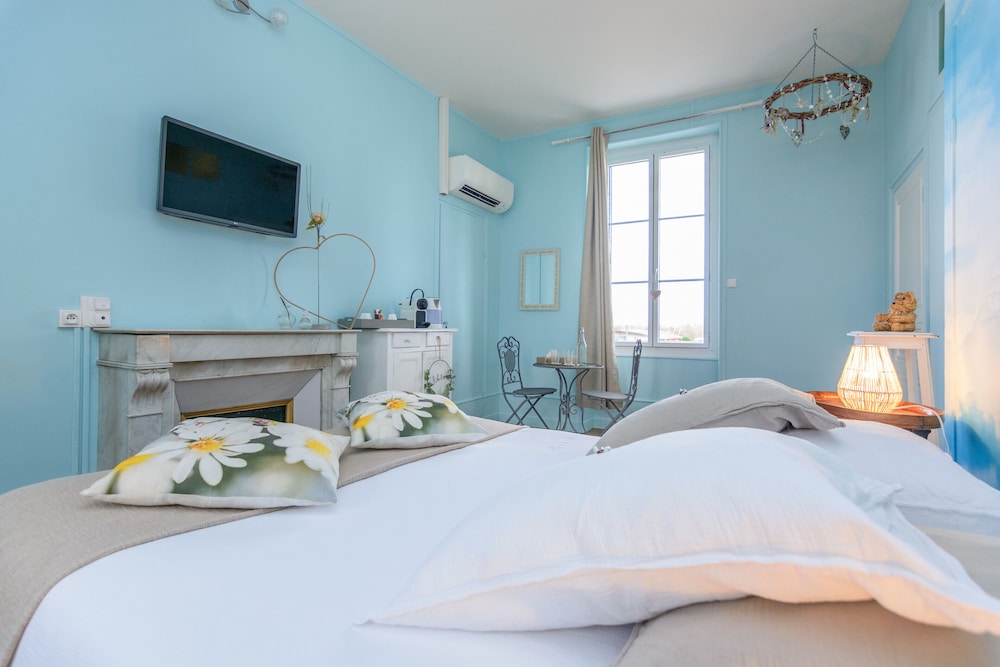 Superior Double Room (MYOSOTIS)