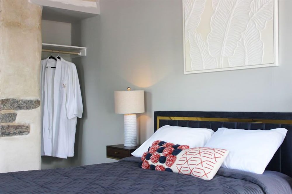 Club Suite photo 1