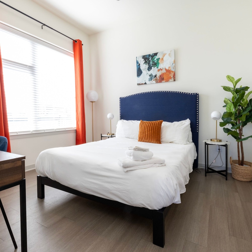 Modern Nulu 2BR Cozysuites 04, Billede 12