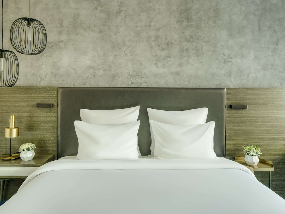 Superior Room, 2 Twin Beds, City View photo 3