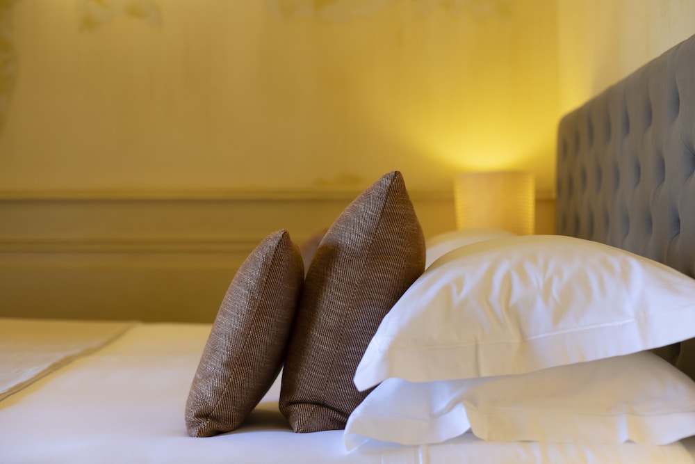 Classic Suite, 1 Double Bed, Mountain View, Garden Area Classic Suite, 1 Double Bed, Mountain View, Garden Area