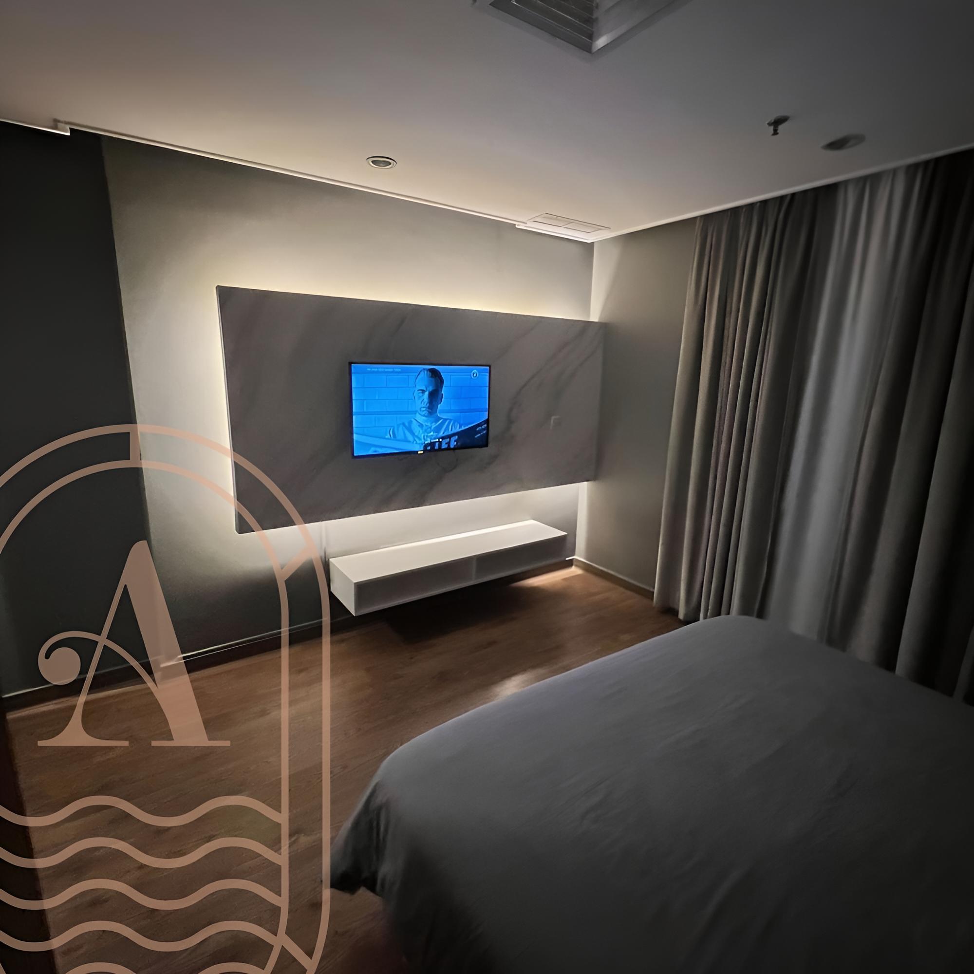 Luxury Apartment photo 2