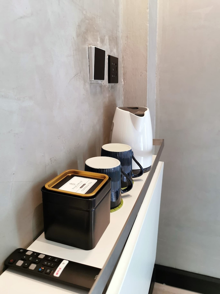 Budget King Room (Share bathroom) photo 2