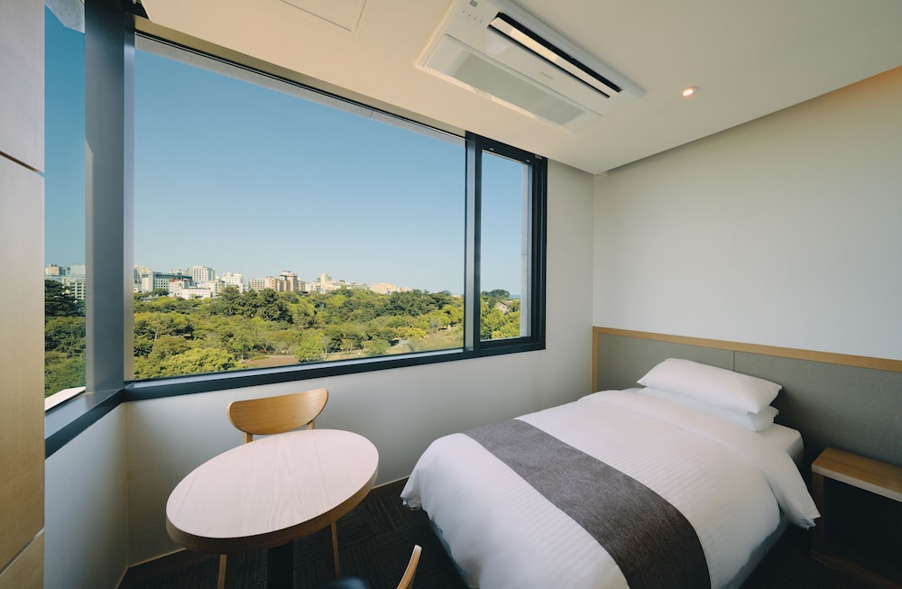 Business Double Room, Accessible