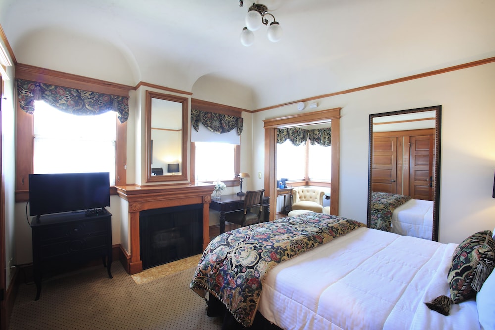 Standard Room, Partial Accessible