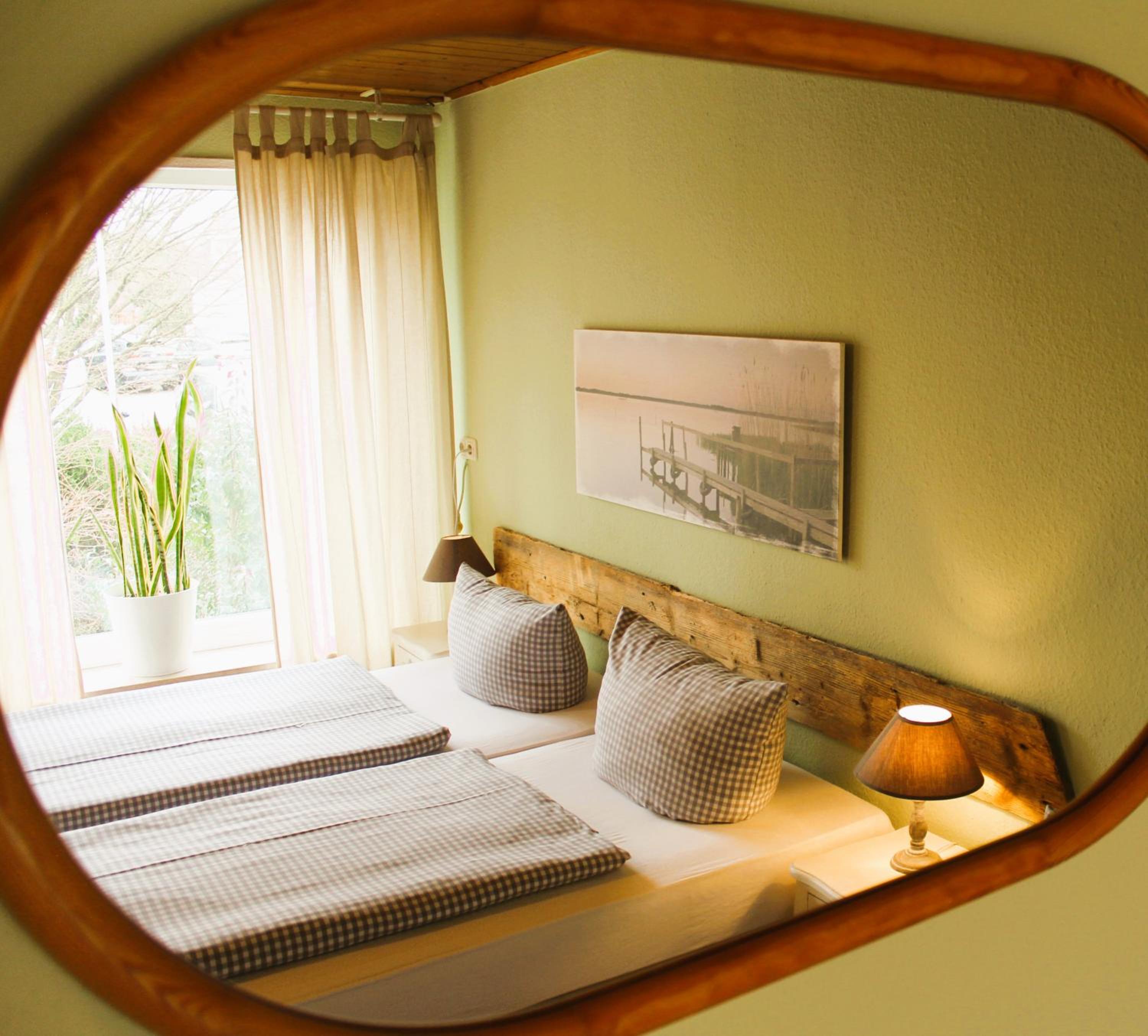 Family Room with Garden View photo 3