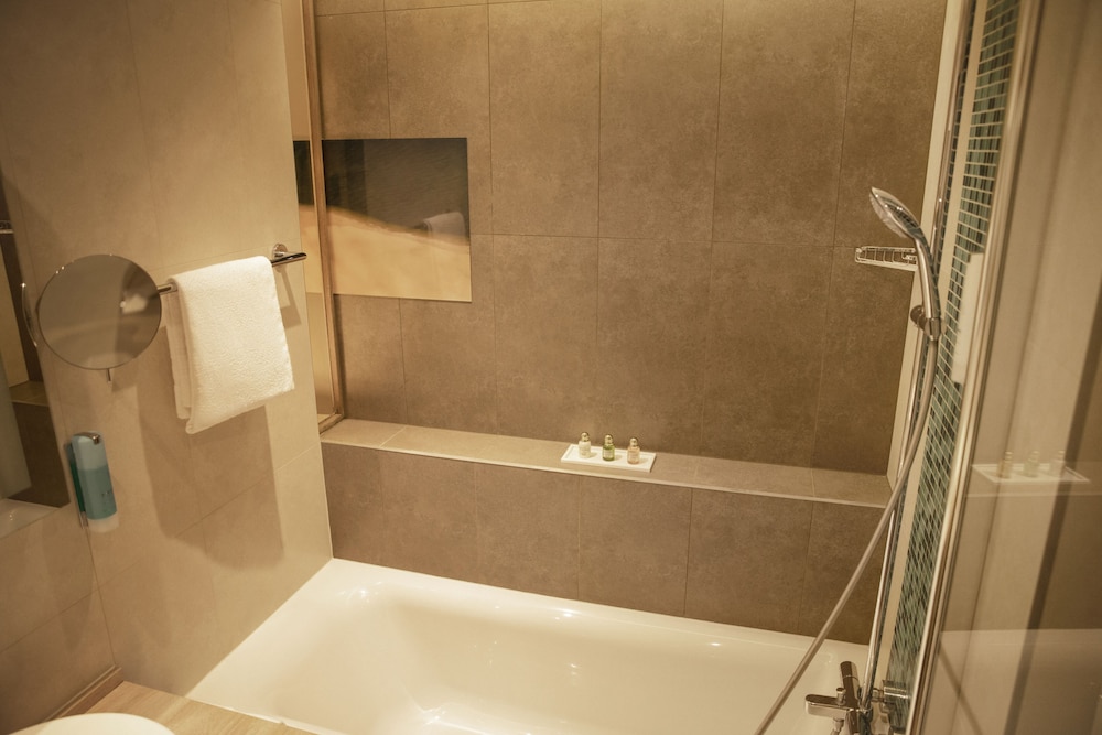 Double Room, Beach View (Twin on request) - Photo 6