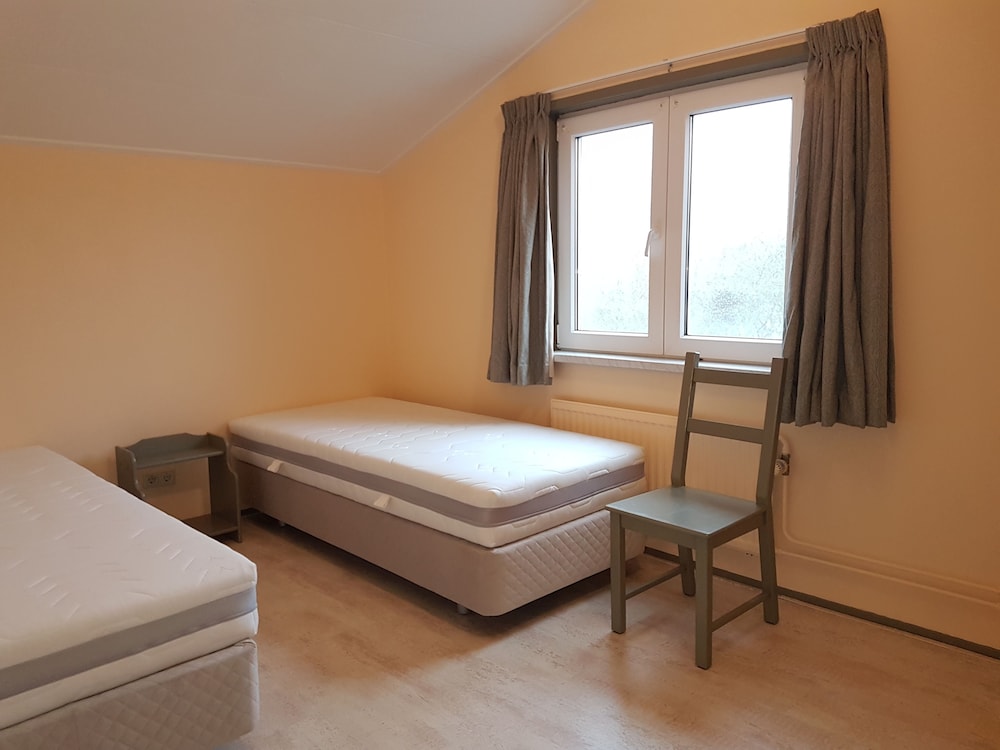 House, 3 Bedrooms photo 1