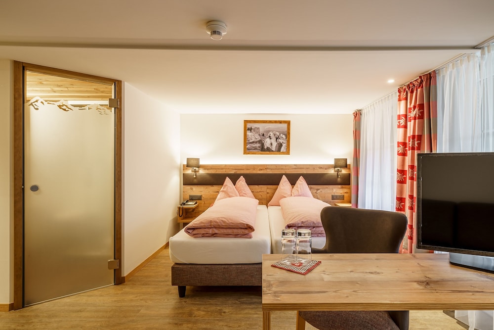 Junior Suite (Chalet Enzian) photo 1