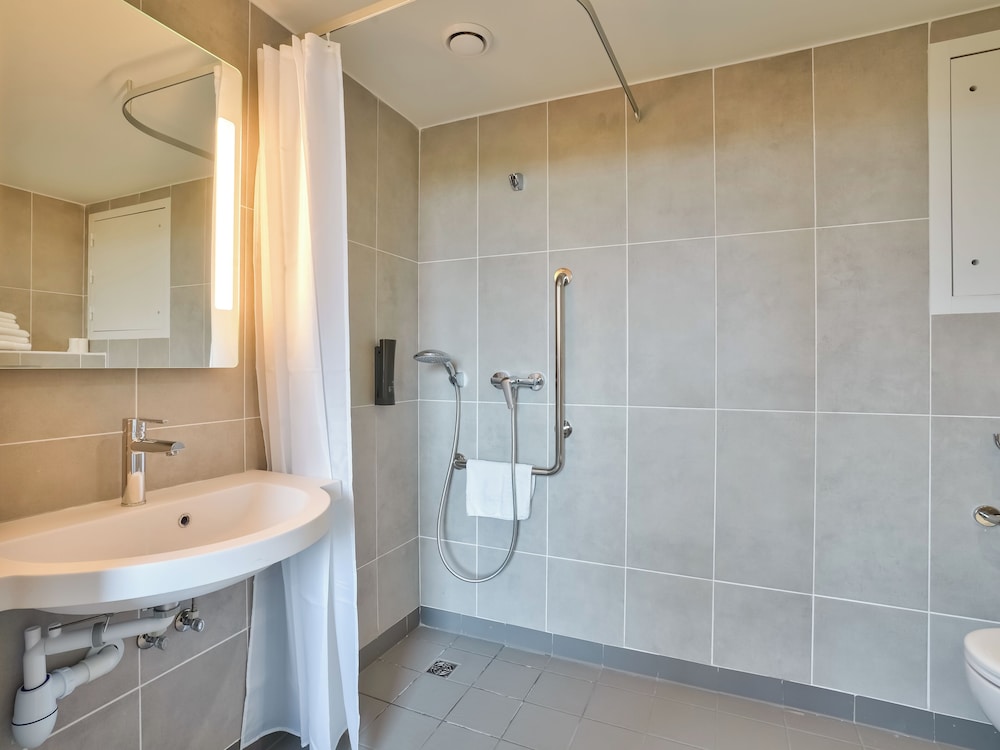 B&B HOTEL Parigi Porte d'Orléans, Foto 6