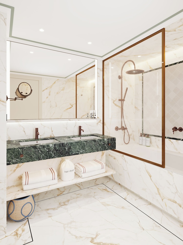 Junior Suite, Sea View thumbnail 5