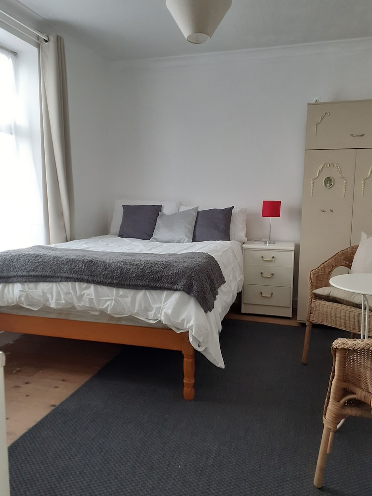 Double Room, Shared Bathroom, Garden Area photo 1