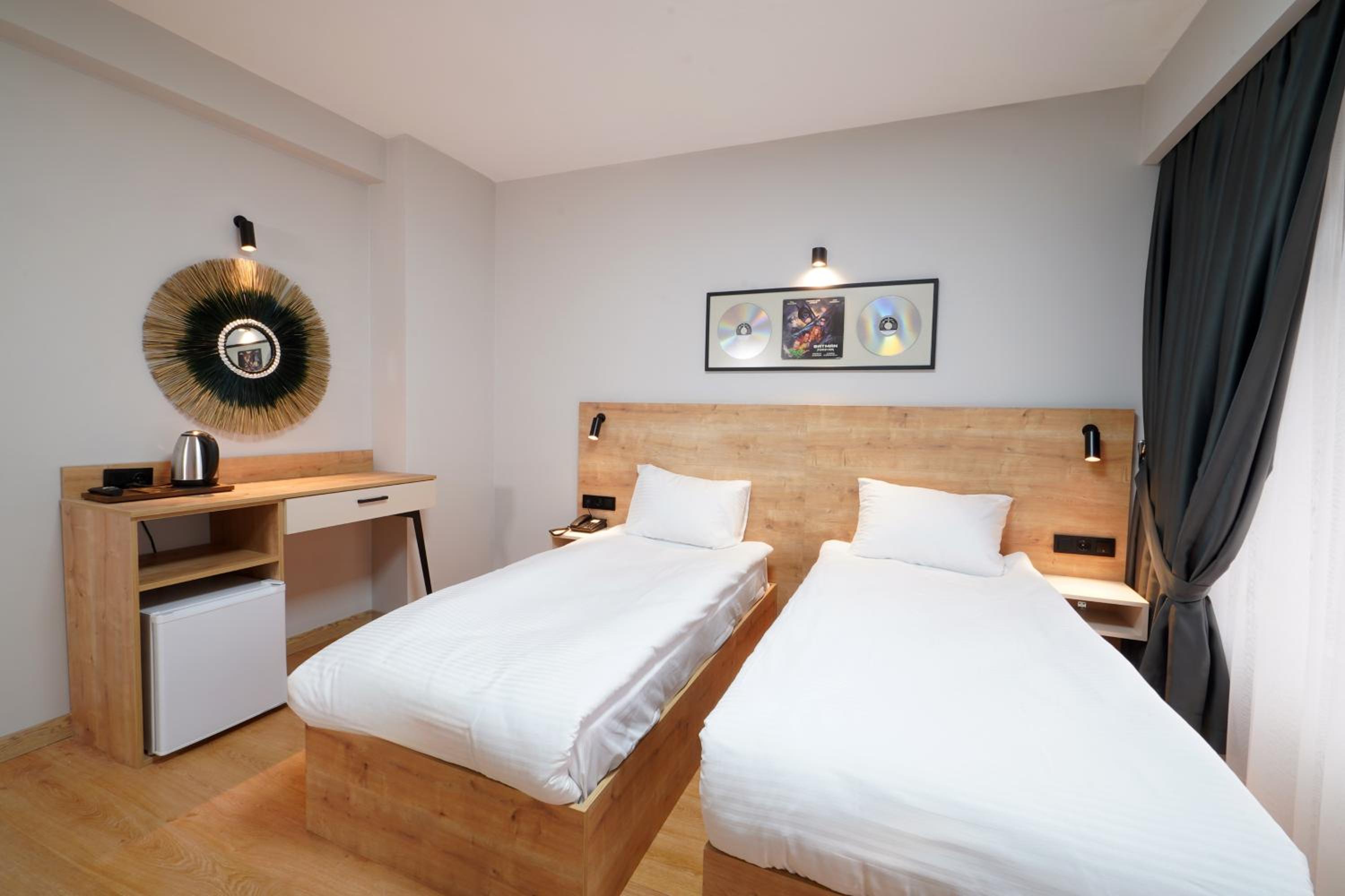 Large Double Room photo 3
