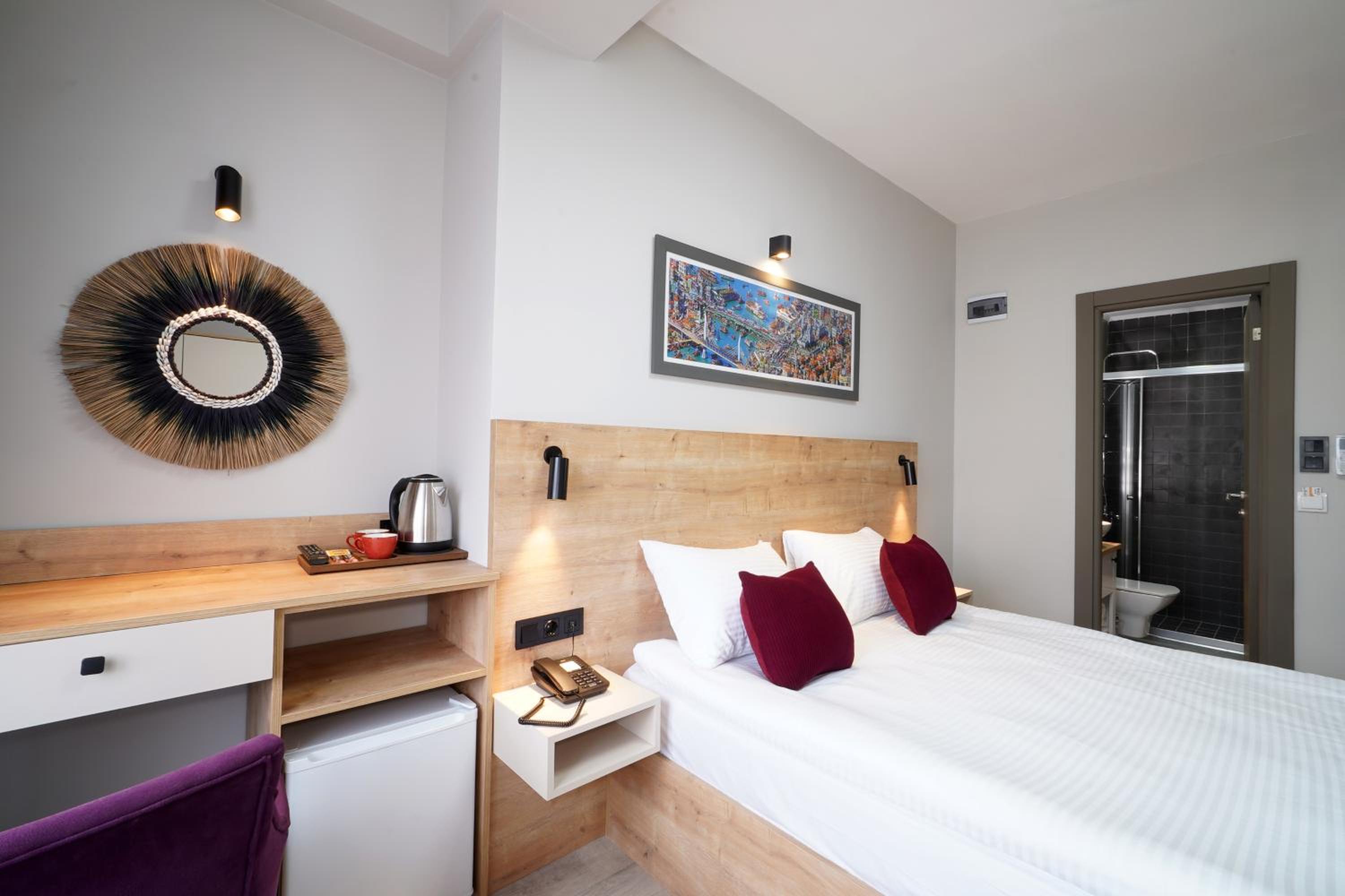 Deluxe Double Room photo 2