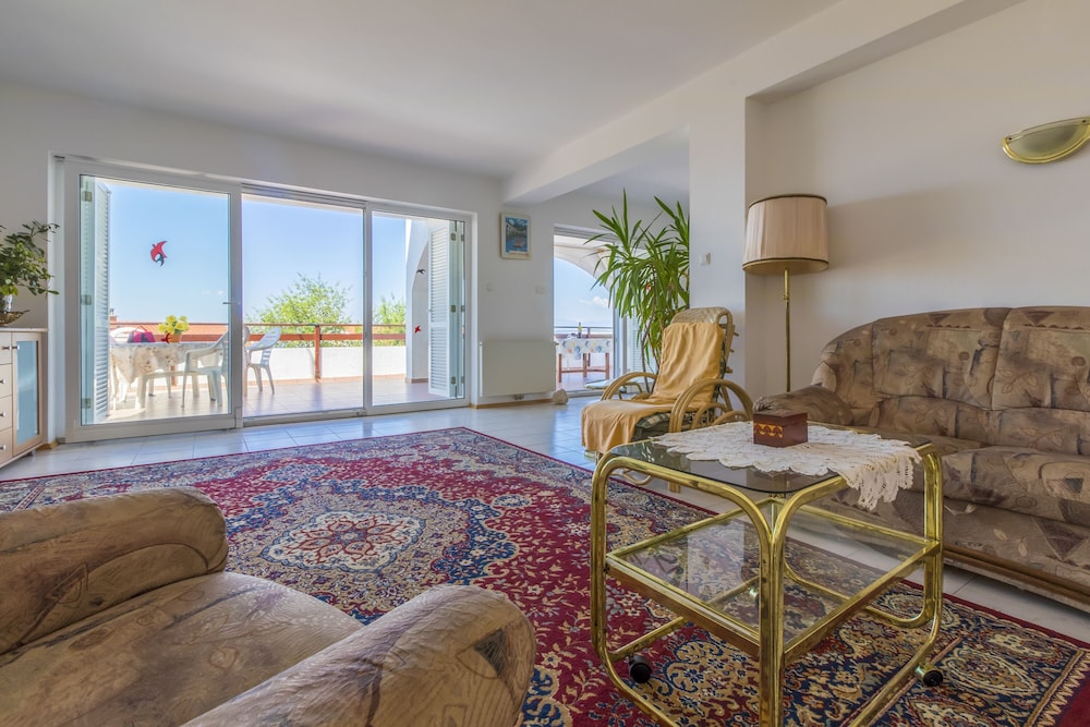Apartment, 2 Bedrooms (1)