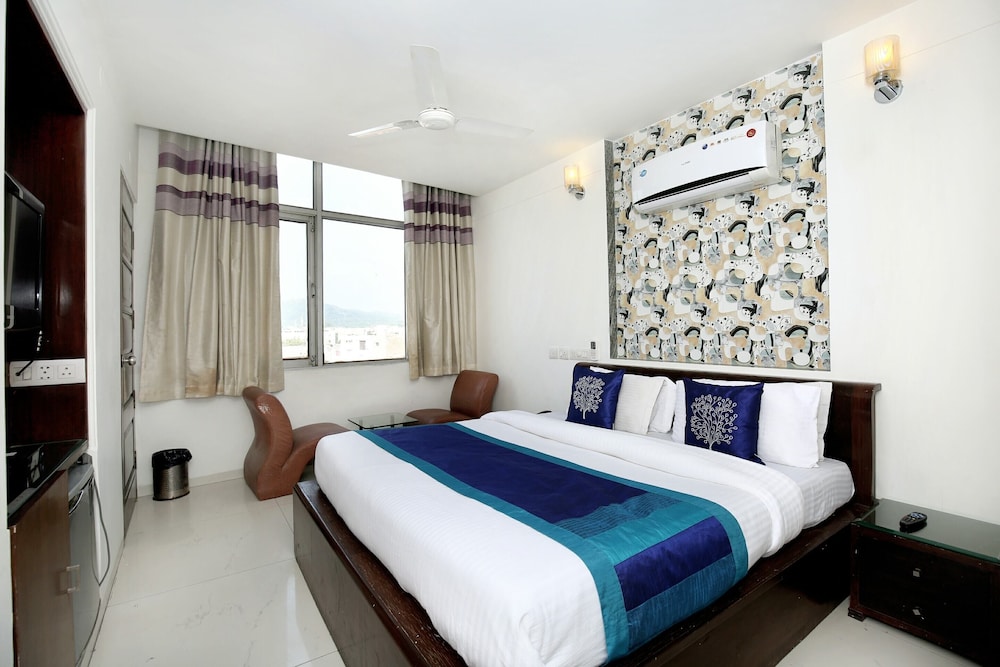 Double or Twin Room photo 2
