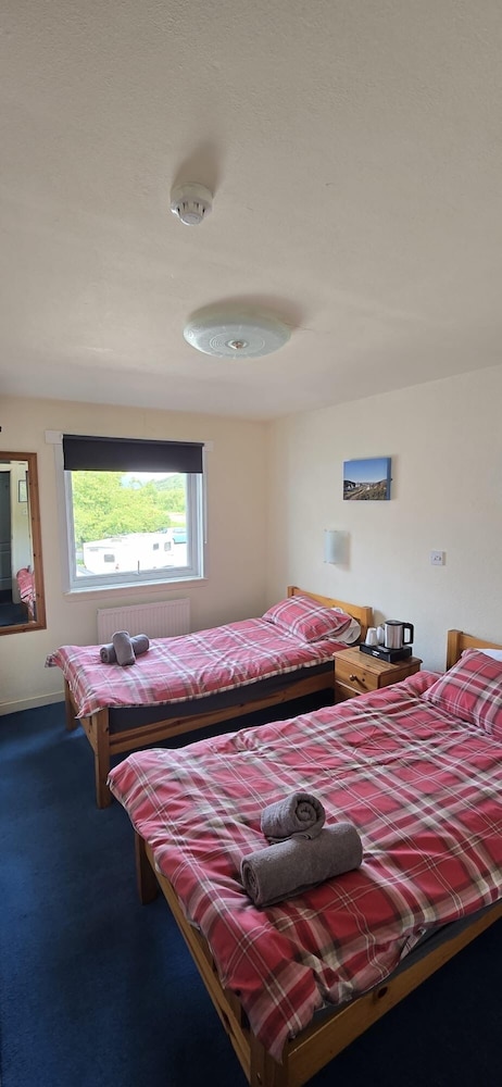 Twin Room ( 2 Single Beds) photo 3