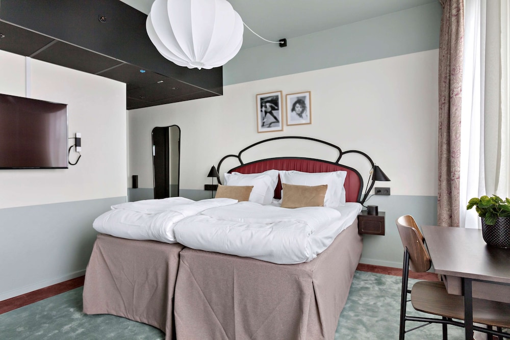 Family Room, Multiple Beds, Non Smoking - Photo 5