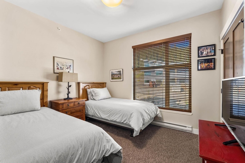 Townhome, 3 Bedrooms photo 3