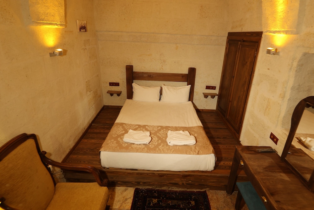 Economy Room - Photo 8