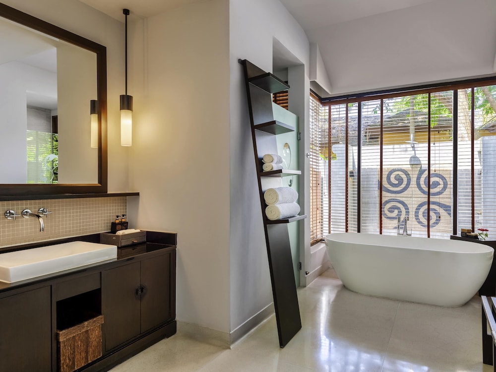 Junior Suite, 2 Queen Beds - Photo 1
