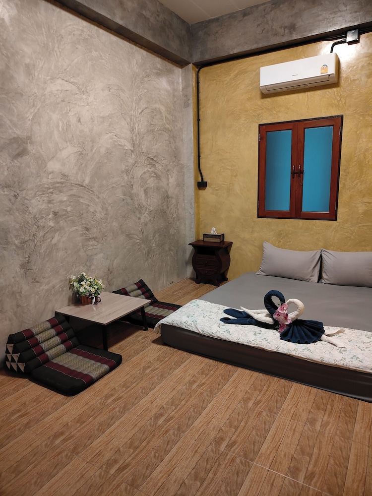 COZY photo 2