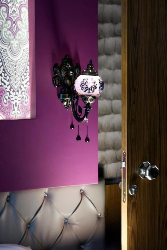 Economy Double Room photo 3