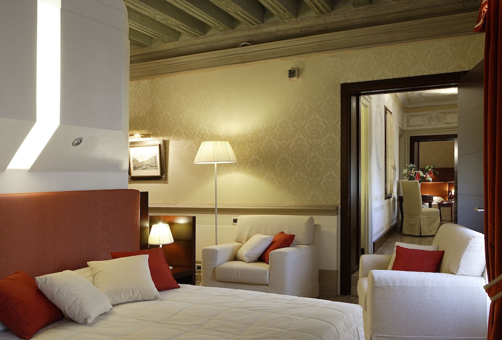 Suite, Balcony (Formosa) photo 3