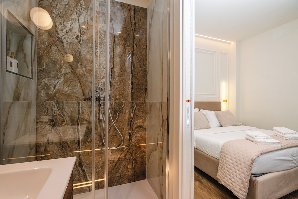 Comfort Double Room, City View