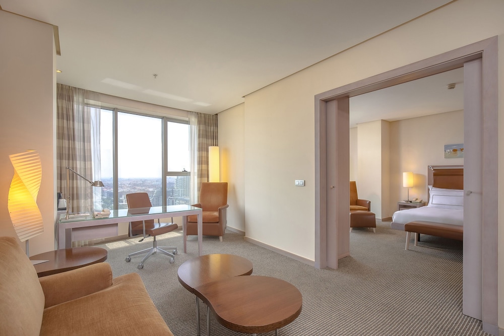 Family Suite, Connecting Rooms