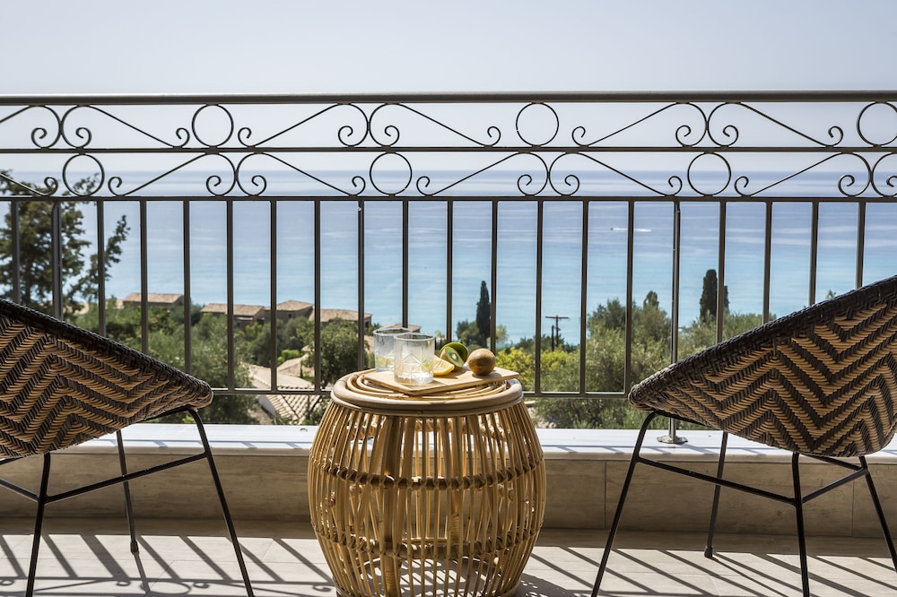 Suite, Sea View - Photo 5