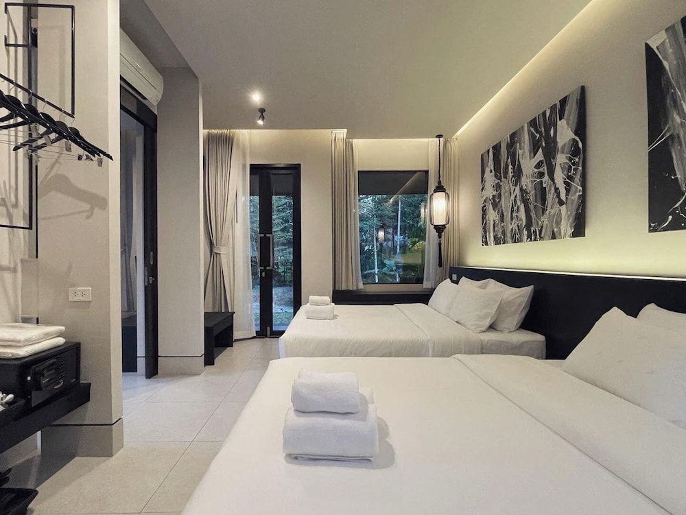Family Twin Room, Garden View