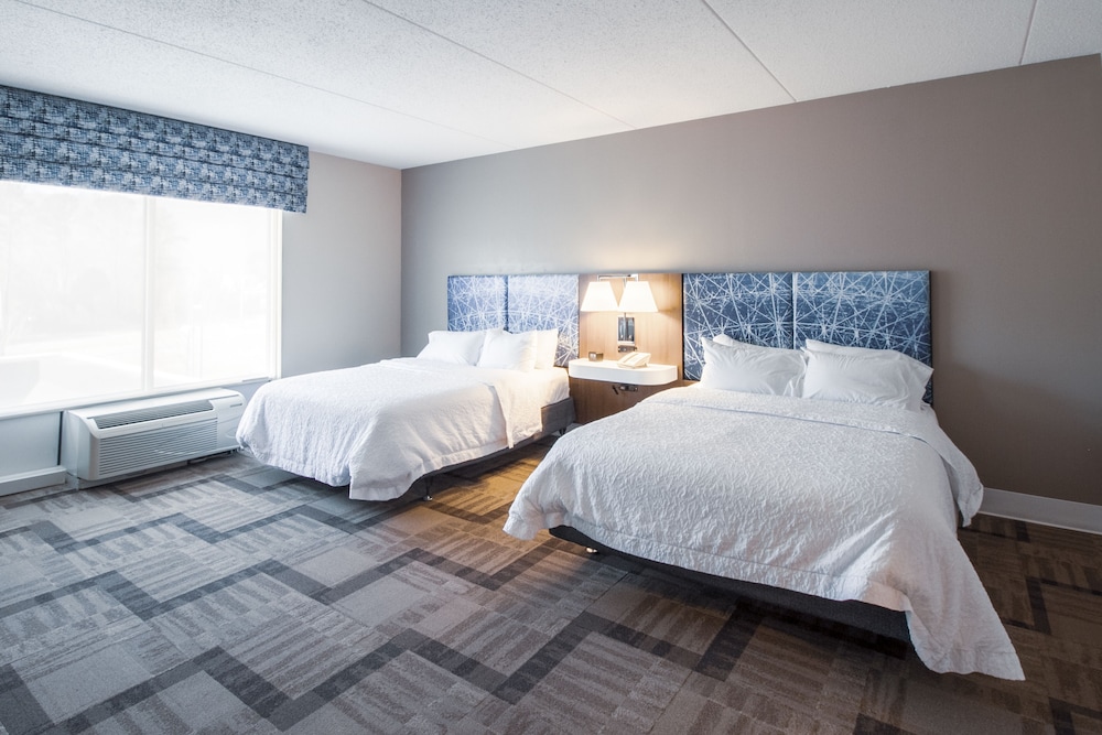 Room, 2 Queen Beds, Accessible, Non Smoking - Photo 2