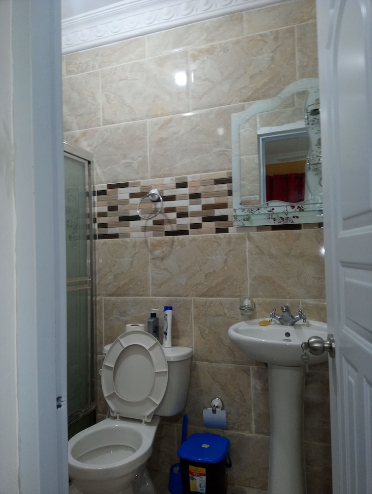 Economy Apartment photo 2