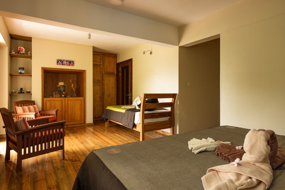 5.Superior Terrace Mountain & Ocean View
