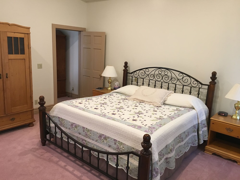 Ironwood Suite