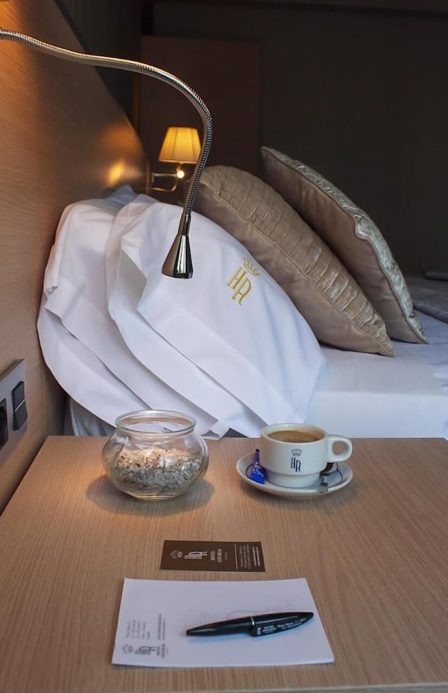 Double Room, Jetted Tub (or Hydromassage Shower) photo 3