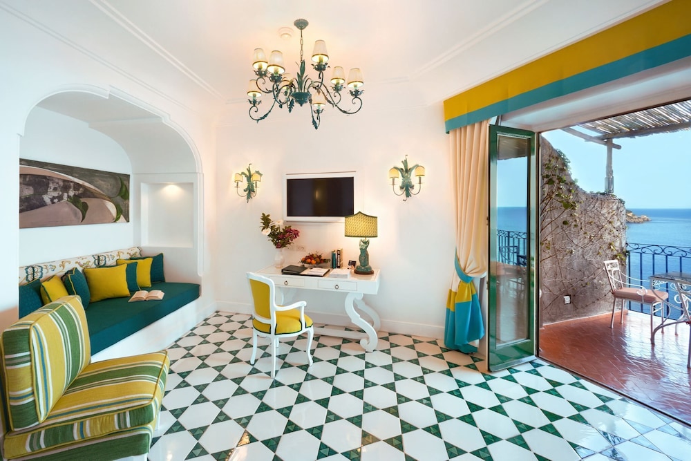 Room (Prestige) photo 2