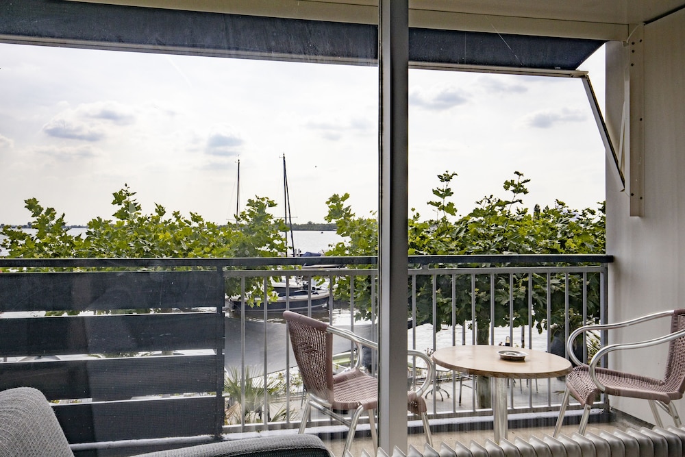 Luxury Double Room, Balcony - Photo 3