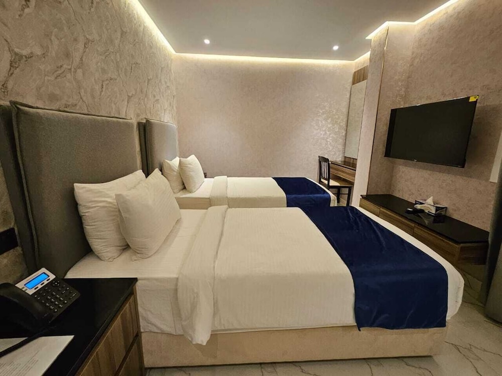 Standard Suite